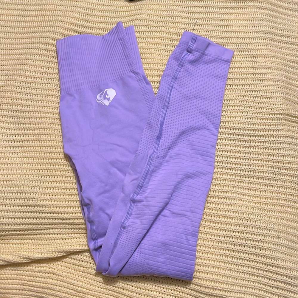 Lilac leggings